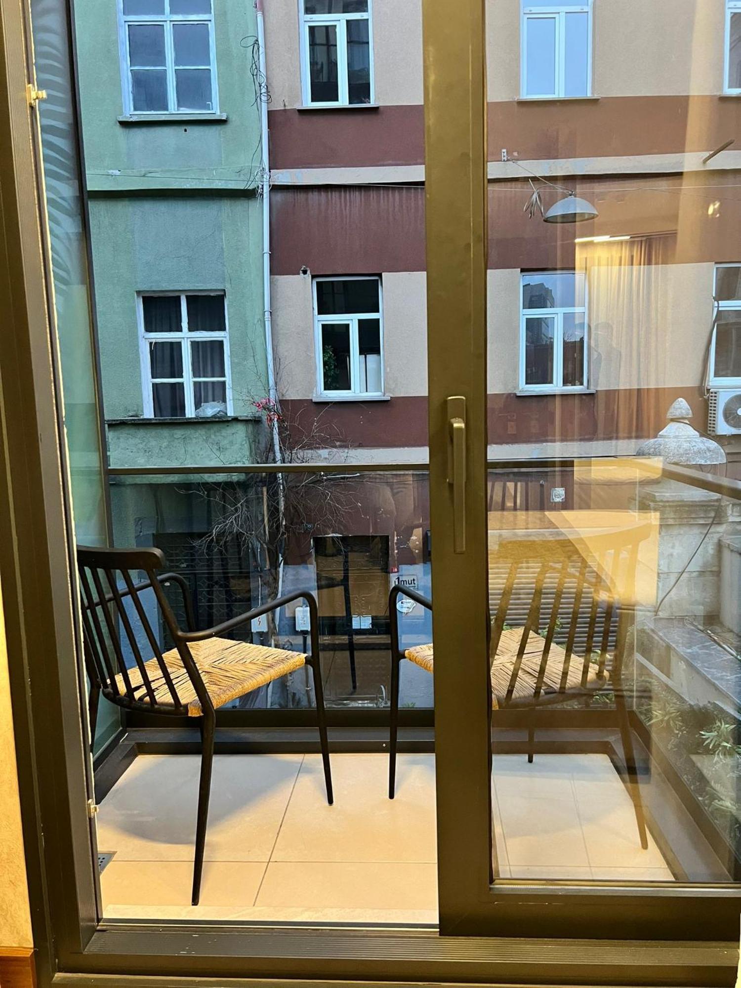 Four Sides Beyoglu Hotel อิสตันบูล ภายนอก รูปภาพ
